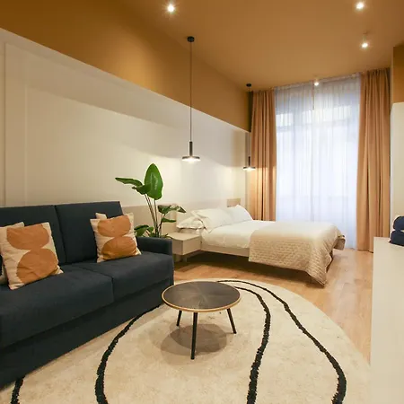 Cvm 19 Hotel