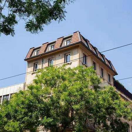Cvm 19 Hotel Mediolan